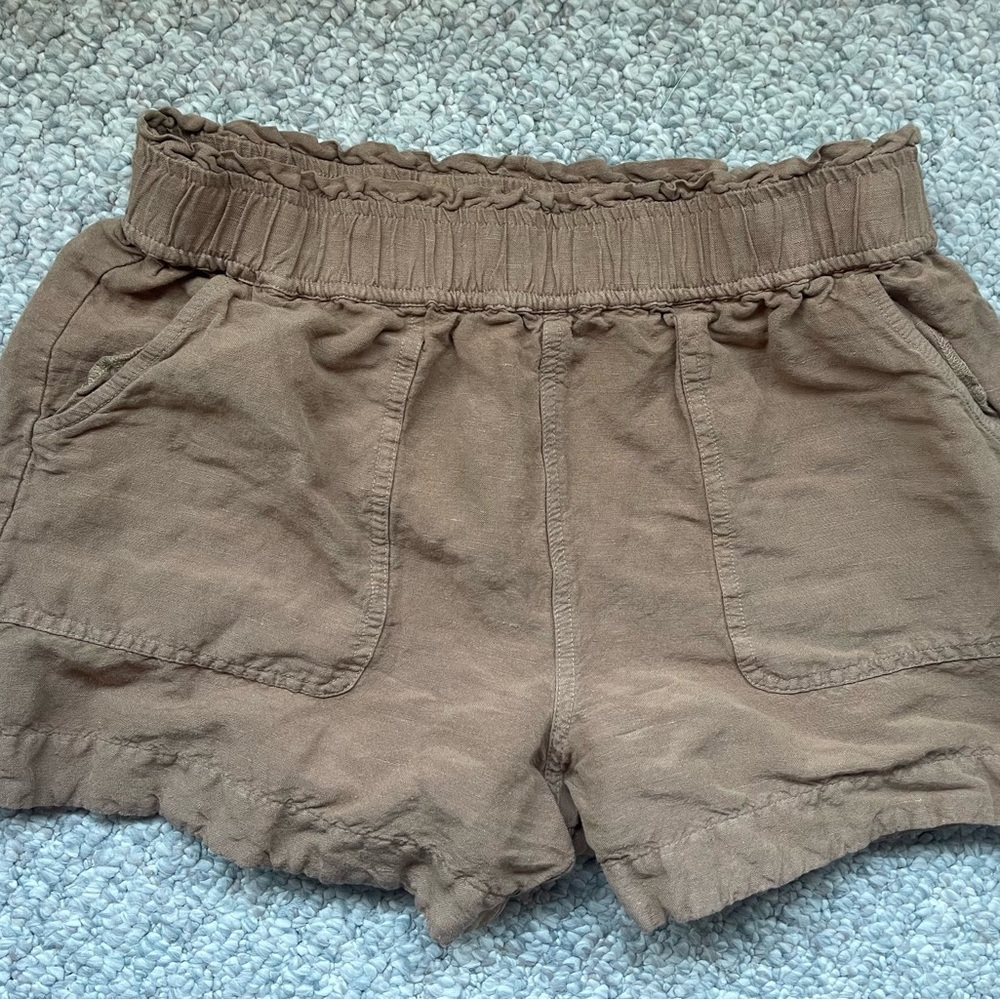 High Waist Tan Shorts with Elastic Waistband